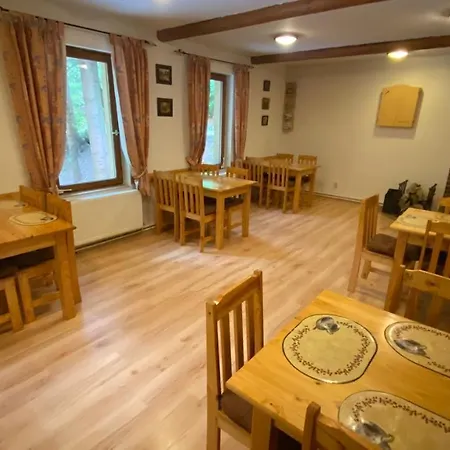 Horska Chalupa Nad Zubackou Chalet